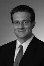 Justin D Leonard
