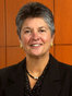 Laura R Studen